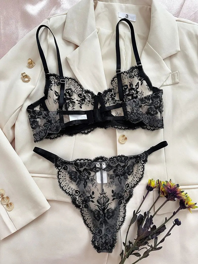 Floral Embroidery Mesh Elegant Lingerie Set